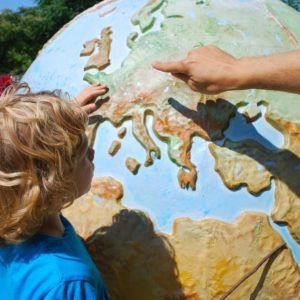 parent-teaching-child-about-globe